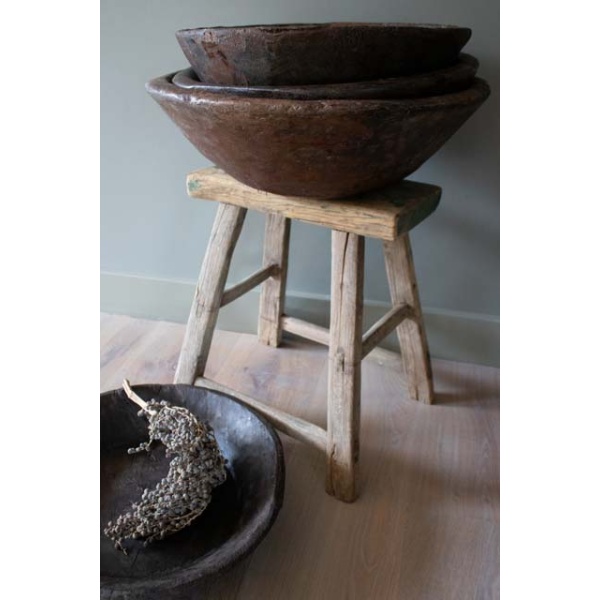 Oude houten schaal