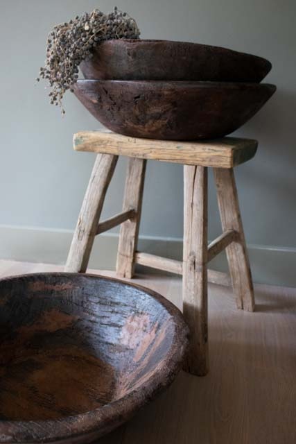 Oude houten schaal