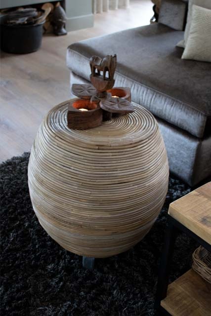 Rotan poef