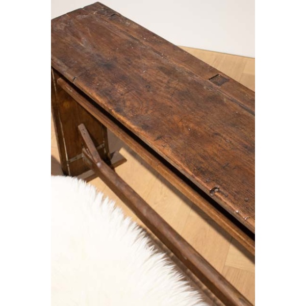 Houten sidetable